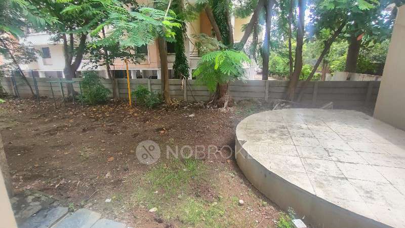 2 BHK Flat In Shree Ganesh Vihar Society For Sale  In Dhanori