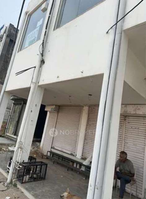 Shop in Sector 38, Gurgaon for Rent 