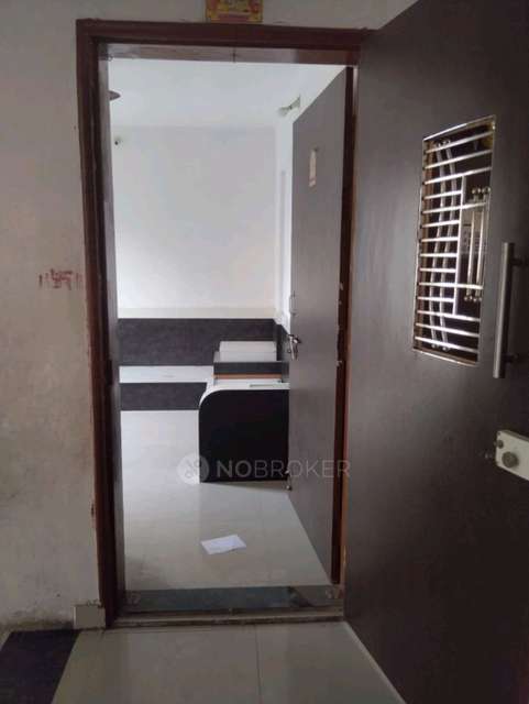 1 BHK Flat In Meridian Gold for Rent  In Loni Kalbhor