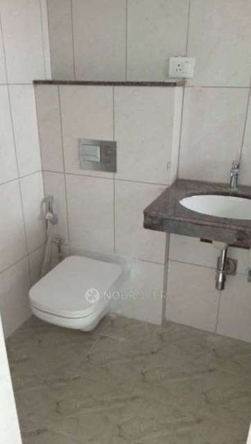 2 BHK Flat In Godrej Boulevard For Sale  In Manjari Khurd