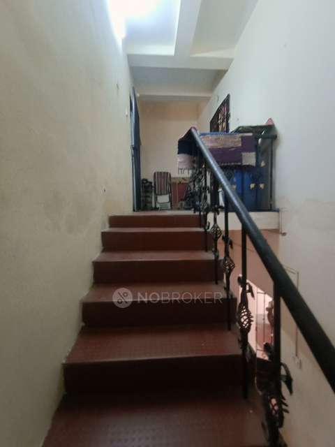4+ BHK Flat In Standalone Building  For Sale  In  Tambaram