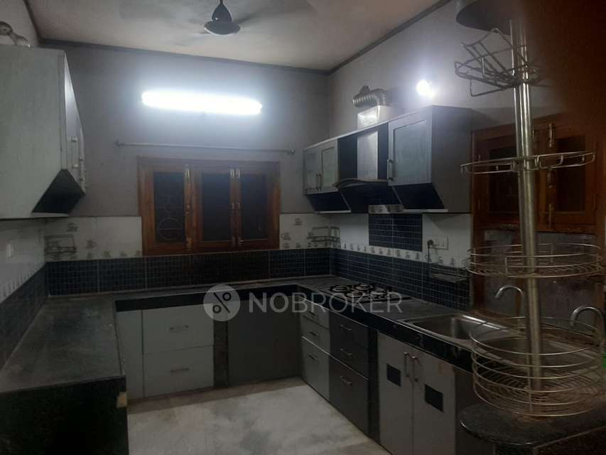 3 BHK Flat In Independent House  2 Floors Apt For Rent for Rent  In Attapur