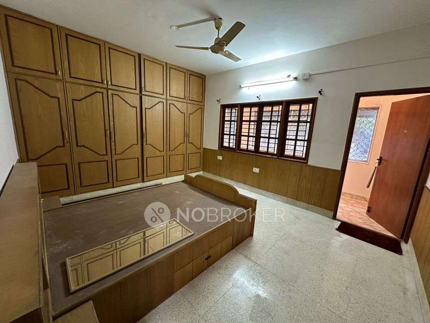 3 BHK Flat In Narayana Villa  For Sale  In Malleshwaram