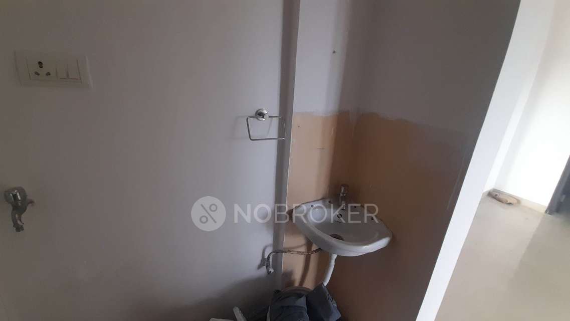 2 BHK Flat In Kolte Patil Aleria, Kharadi for Rent  In Kharadi