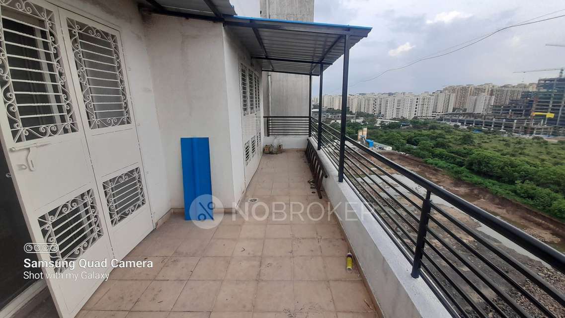 2 BHK Flat In Kolte Patil Aleria, Kharadi for Rent  In Kharadi