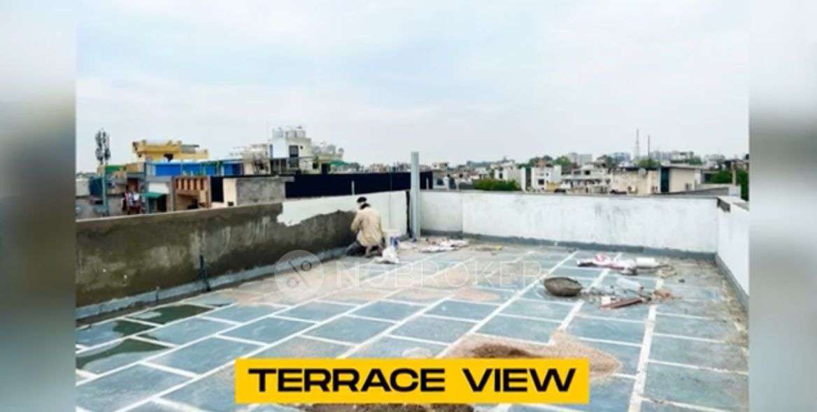 3 BHK Flat For Sale  In Janakpuri