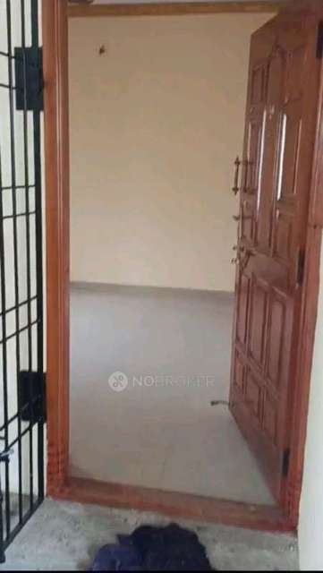 2 BHK Flat In Hule Builder For Sale  In Gerugambakkam