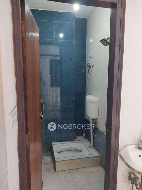 2 BHK Flat For Sale  In Okhla