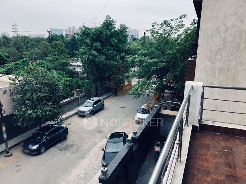 PG for Girls in Sector 71