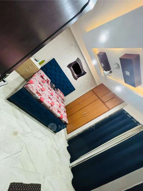 3 BHK Flat In Shubham Apartment, Mehrauli For Sale  In Mehrauli