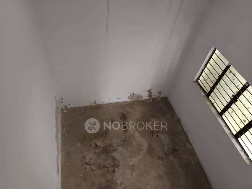 Godown/Warehouse in Kodathi, Bangalore for sale 