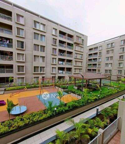 2 BHK Flat In 29 Gold Coast For Sale  In Vishrantwadi