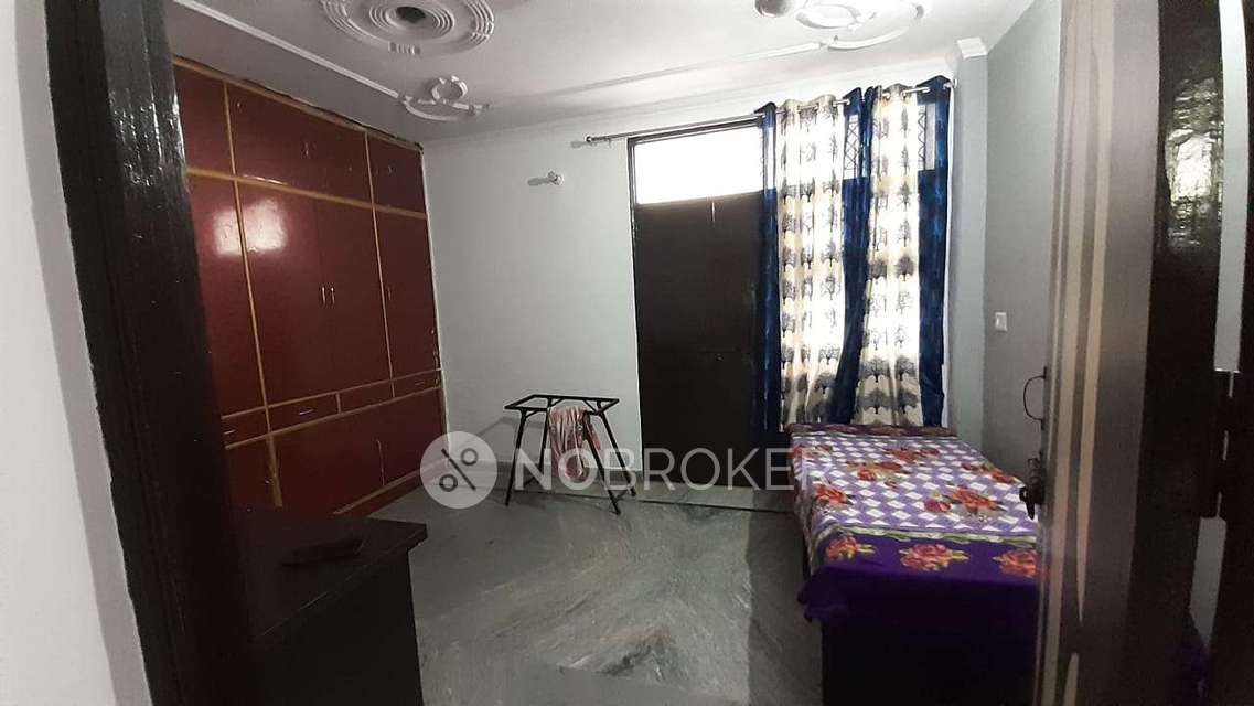 2 BHK Flat In Standalone Building  for Rent  In  Sector 7 Dwarka