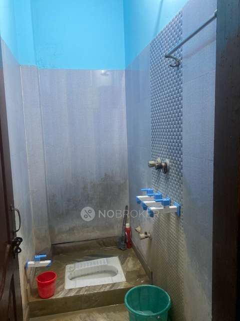 1 RK House For Sale  In Masjid Wali Gali