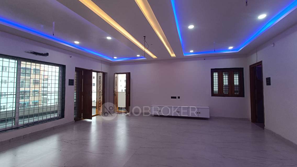 4+ BHK House For Sale  In Peerzadiguda