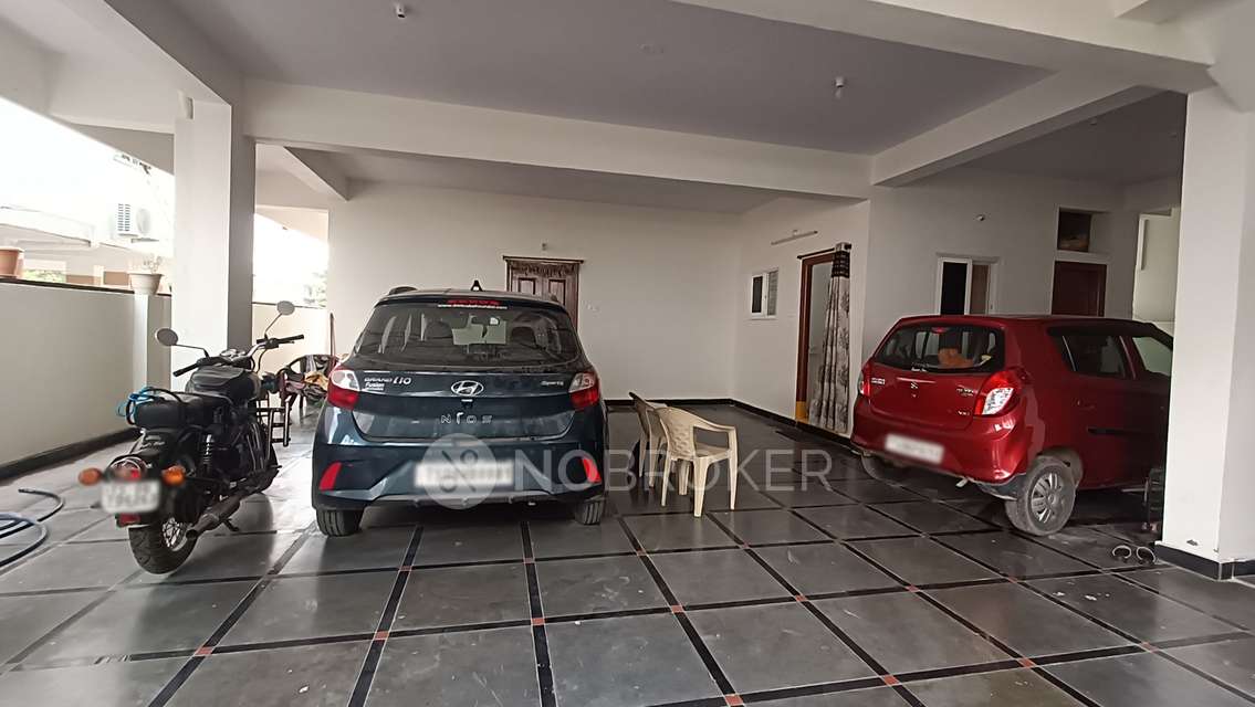 4+ BHK House For Sale  In Peerzadiguda