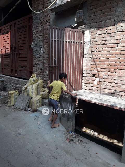 2 BHK House For Sale  In Karawal Nagar