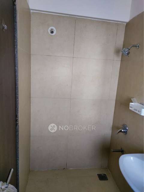 2 BHK Flat In Runwal Serene For Sale  In Govandi East