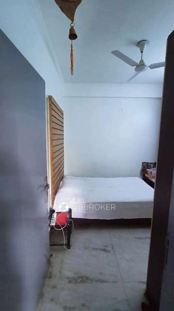 2 BHK Flat In Vinayak Apartment For Sale  In Chattarpur Enclave, Chhattarpur