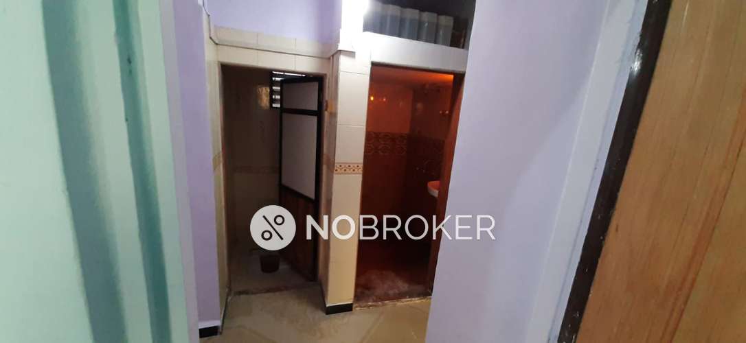 2 BHK Flat In Omram For Sale  In Kopar Khairane
