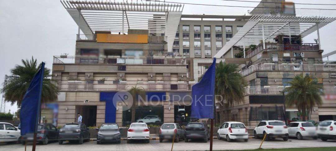 Shop in Sector 81, Faridabad for sale 