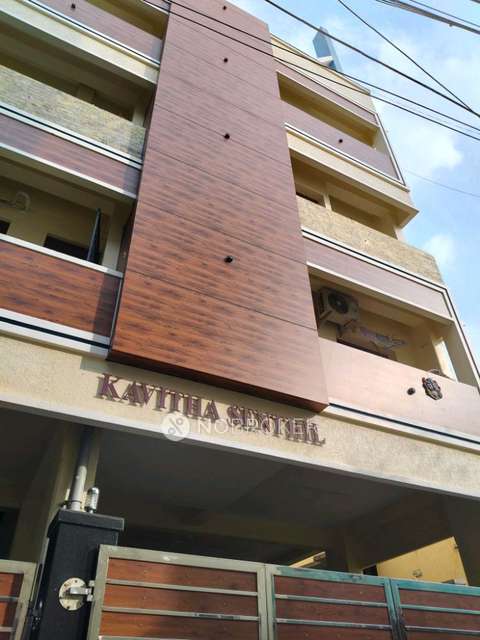 Single Room for Male In 1 BHK  In Annex In Koyambedu