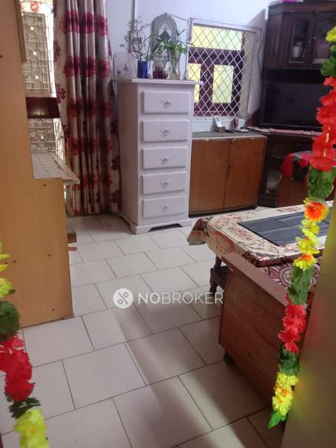 1 BHK Flat In Dda Flats  For Sale  In Tilak Nagar