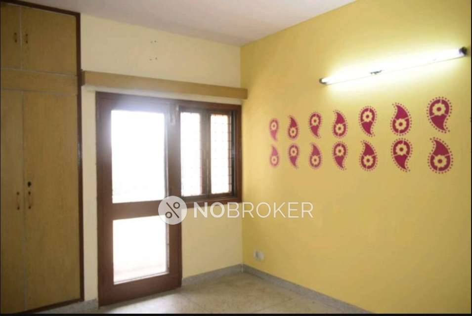 3 BHK Flat In Puneet Apartment For Sale  In Vasundhara Enclave