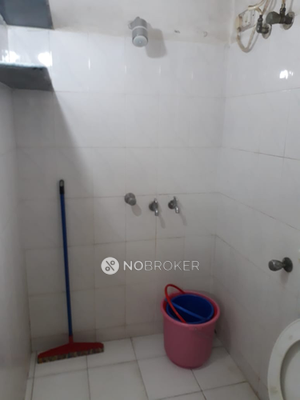 1 RK Flat In Victory House For Sale  In Mahim