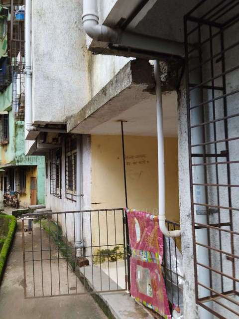 1 RK Flat In Santram Niwas Opposite Little China Hotel Old Dombivli For Sale  In Doctor Nemade Galli, Dombivli West