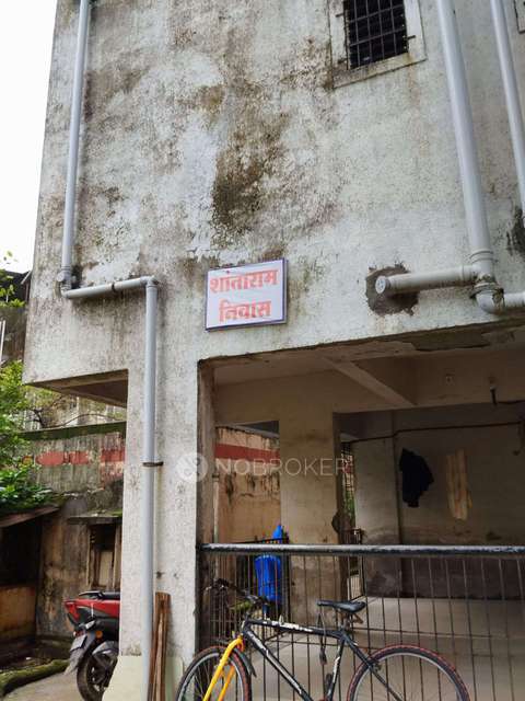 1 RK Flat In Santram Niwas Opposite Little China Hotel Old Dombivli For Sale  In Doctor Nemade Galli, Dombivli West