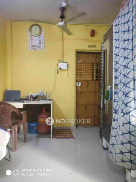 1 RK Flat In Santram Niwas Opposite Little China Hotel Old Dombivli For Sale  In Doctor Nemade Galli, Dombivli West