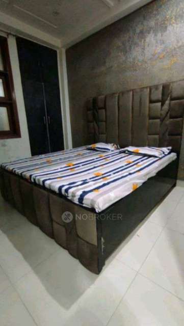 1 BHK Flat In Standalone Building  for Rent  In Dwarka