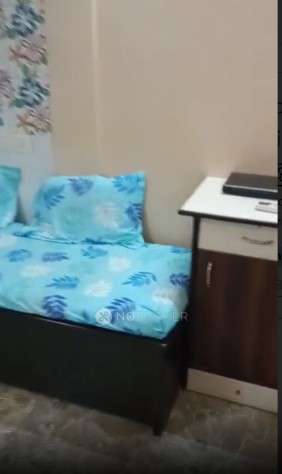1 RK Flat In Standalone Buildiing  for Rent  In Shaida Marg, Ismail Dosa Building, Dongri, Mumbai South