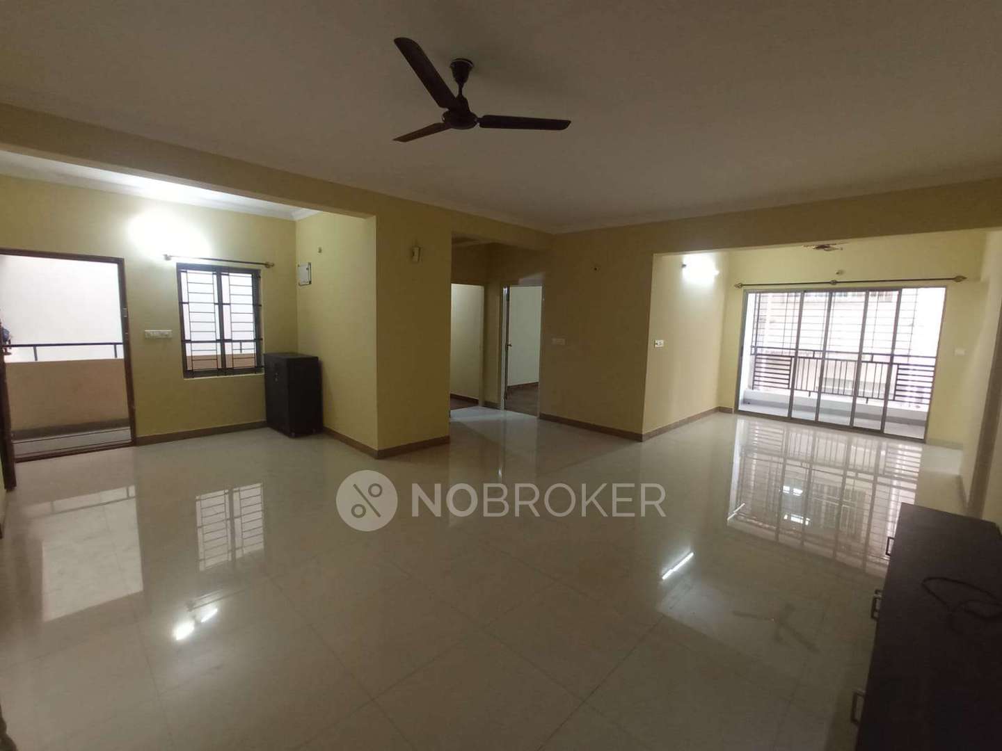 Chithaary Elite Arekere Rent WITHOUT BROKERAGE Semifurnished 3 BHK
