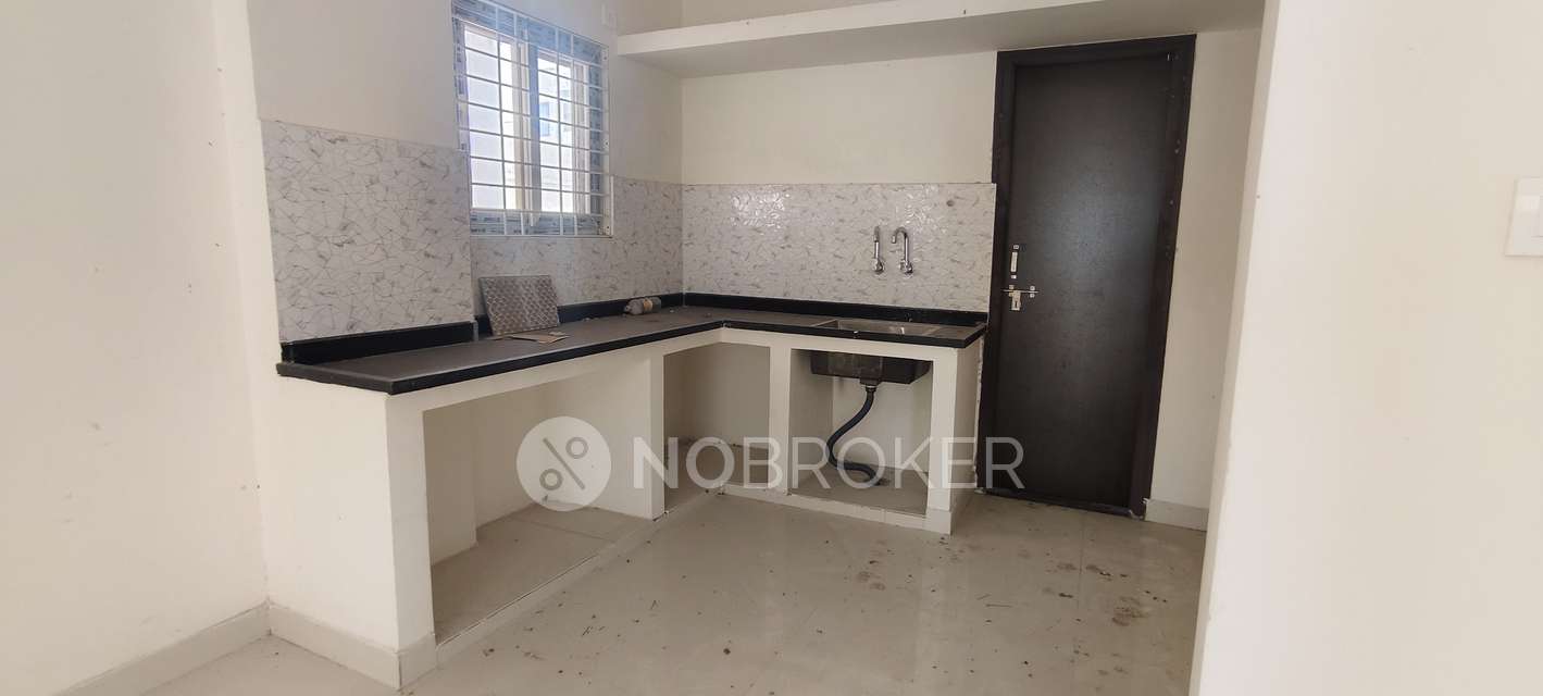 3 BHK Flat In Maruthi Venkata Recedency For Sale  In L. B. Nagar