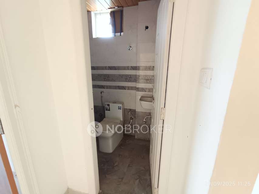 2 BHK Flat In Arcorp Properties For Sale  In Bandlaguda Jagir