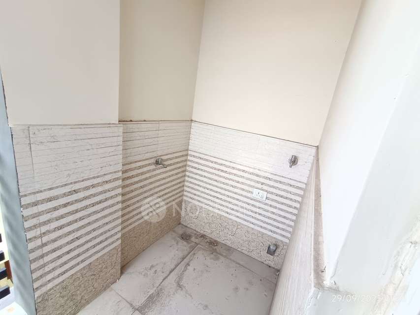 2 BHK Flat In Arcorp Properties For Sale  In Bandlaguda Jagir