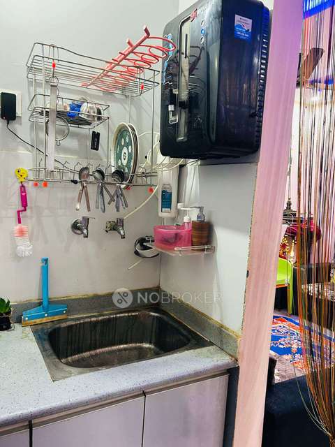 2 BHK Flat In Shree Radha Apartments For Sale  In Razapur Khurd