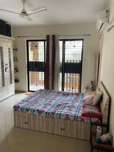 3 BHK Flat In Fortune Estates for Rent  In Hadapsar -.... Shared Room 1 Bhk