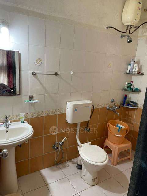 3 BHK Flat In Fortune Estates for Rent  In Hadapsar -.... Shared Room 1 Bhk