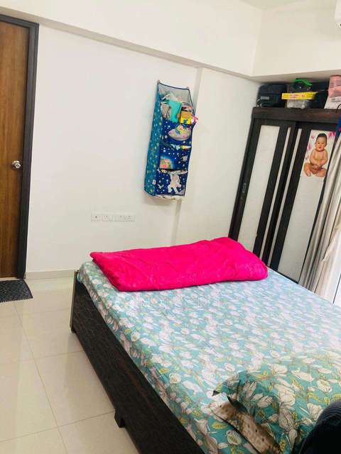 1 BHK Flat In Lodha Amara For Sale  In Thane West