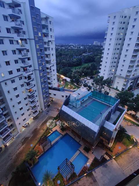 2 BHK Flat In Sumathura Apartment  for Rent  In Krishnarajapura 