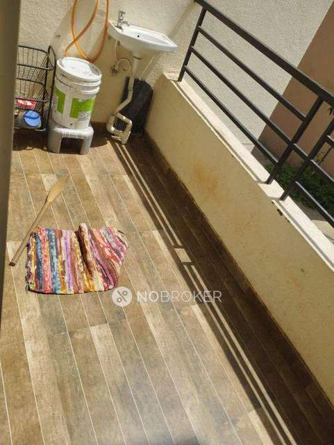 2 BHK Flat In Rr Saraswati Crystal For Sale  In Dhayari