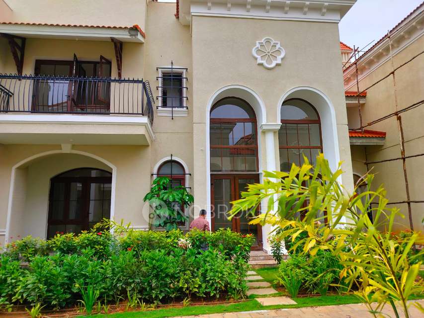 4 BHK Villa In Prestige Aspen Greens @ Prestige City Sarjapur Riad For Sale  In Dommasandra