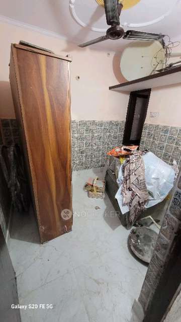 2 BHK Flat For Sale  In West Vinod Nagar