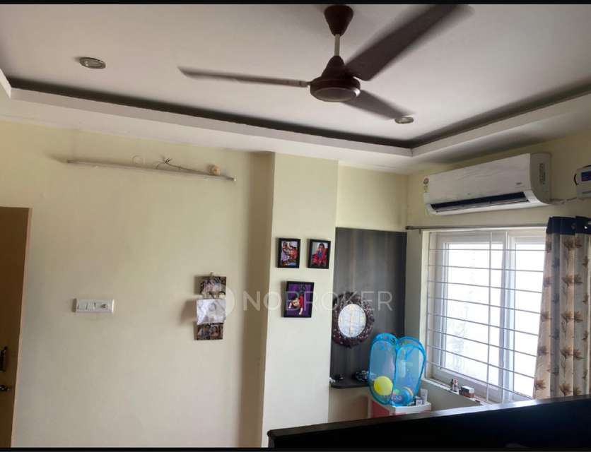 2 BHK Flat In Venkata Saroja Classics  for Rent  In Manikonda
