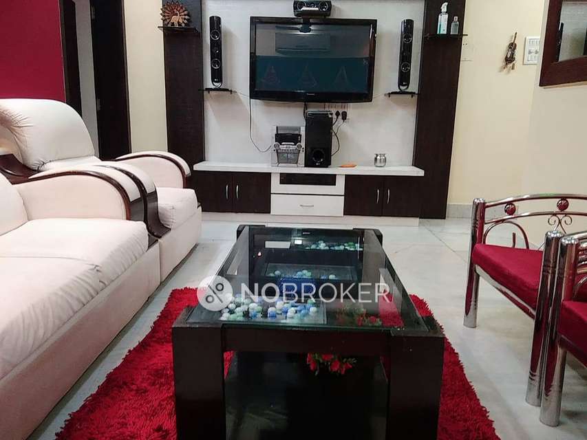 2 BHK Flat In Mantri Park For Sale  In Goregaon