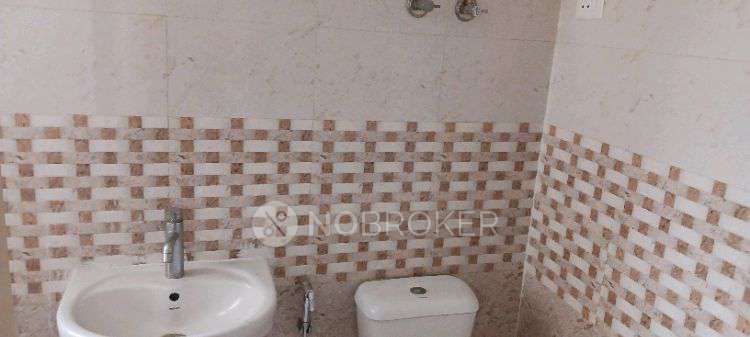 2 BHK Flat In Saviour Greenarch For Sale  In Amrapali Dream Valley