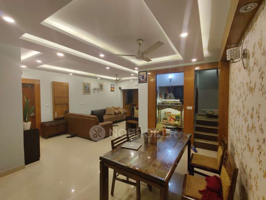 4 BHK Flat In Aakruthi Sunshine Apartment, Kadubeesanahalli For Sale  In Aakruthi Sunshine Apartment